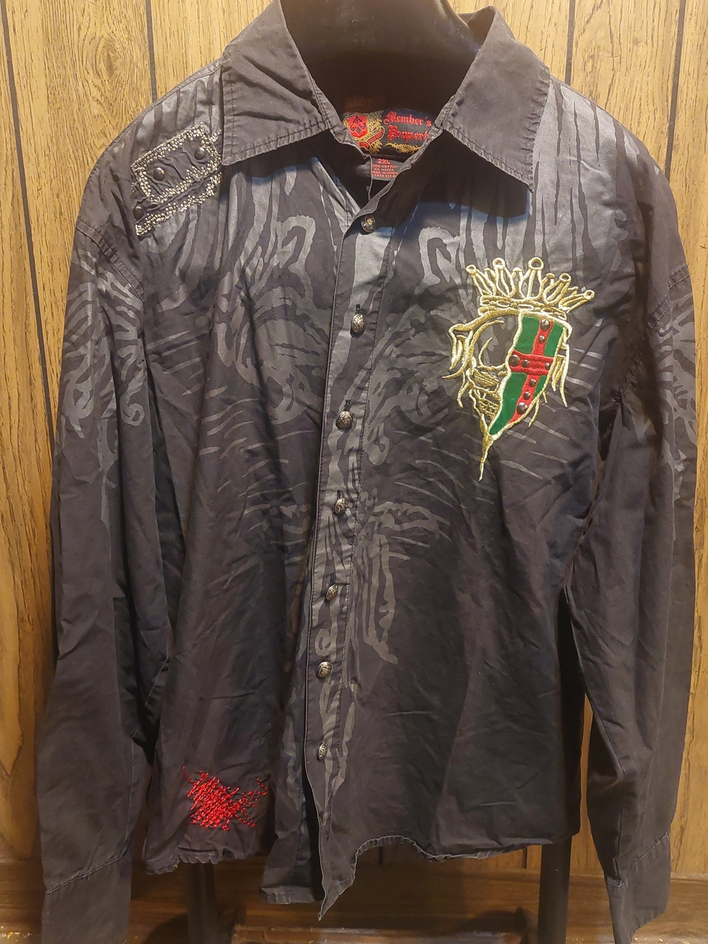 Embroidered Graphic Shirt Button Down Y2K Members Property XXL Skull & Crown